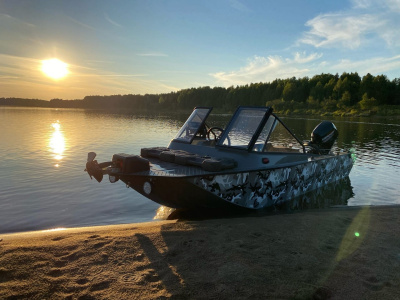 Лодка SWIMMER 400 R