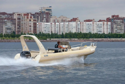 Лодка РИБ Skylark R700