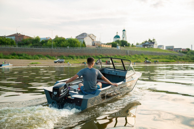 Лодка SWIMMER 400 R