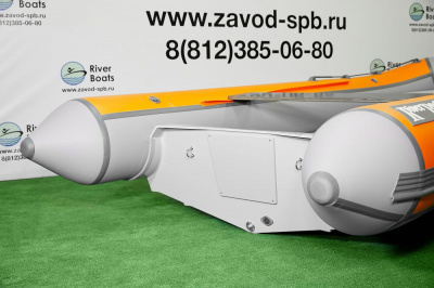 Лодка РИБ RiverBoats RB-380 (Встроенный рундук)