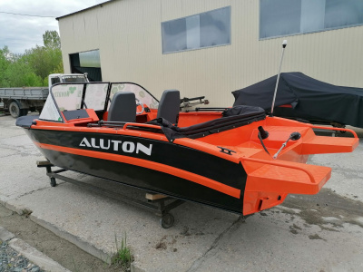 Лодка Aluton 490 DC