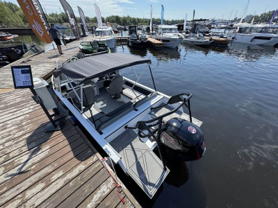Моторная лодка Realcraft 510 NS